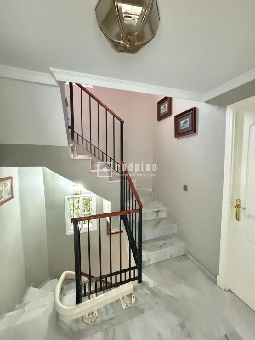 Houses for sale in Mairena del Aljarafe  with Air Conditioner and Terrace