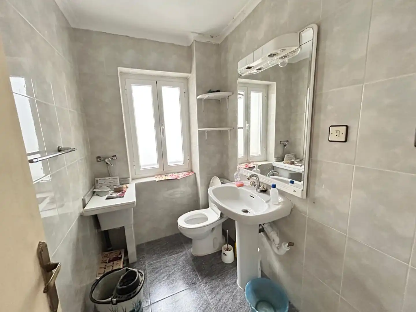 Baño de Piso en venta en Albacete con Aire acondicionado, Calefacción y Balcón