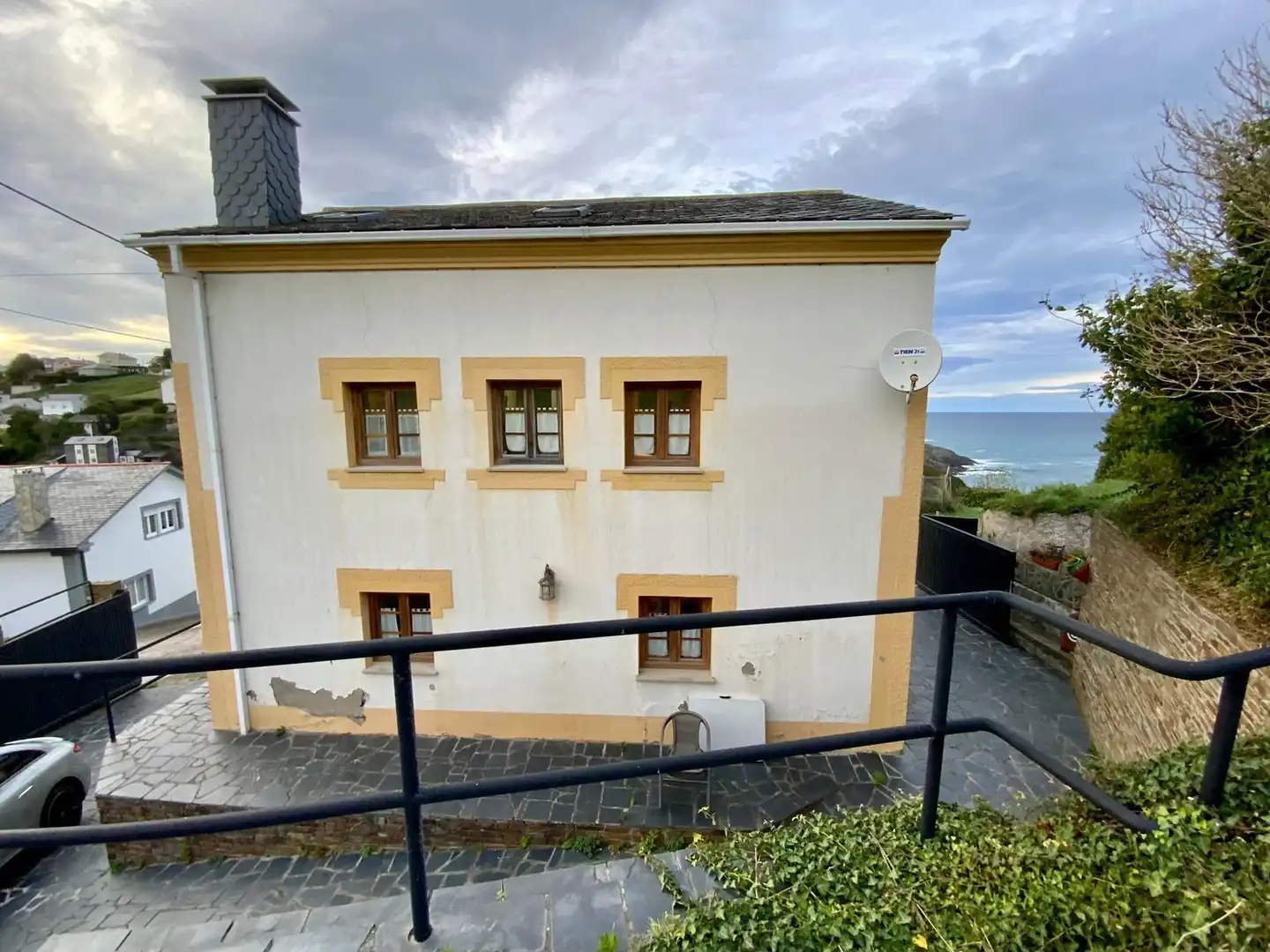 Exterior view of Houses for sale in Coaña  with Heating, Terrace and Storage room
