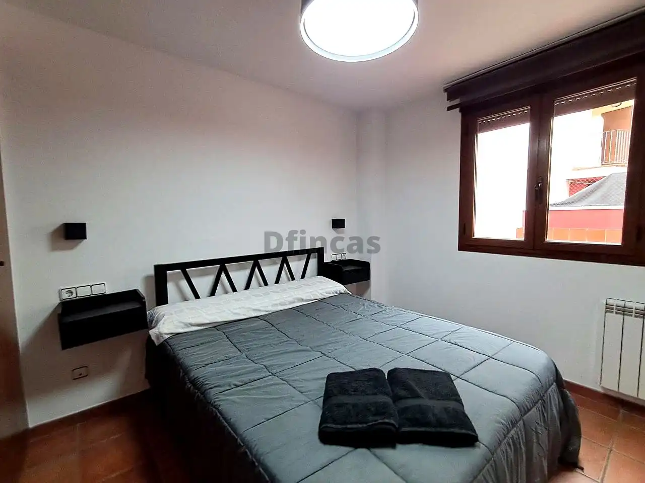 Habitación de Planta baja en venta en Mora de Rubielos con Calefacción, Terraza y Amueblado