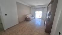 Living room of Flat for sale in  Valencia Capital  with Oven and Balcony