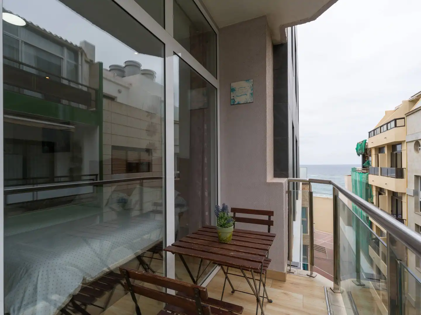 Terrassa de Estudi en venda en Las Palmas de Gran Canaria amb Terrassa, Moblat i Balcó