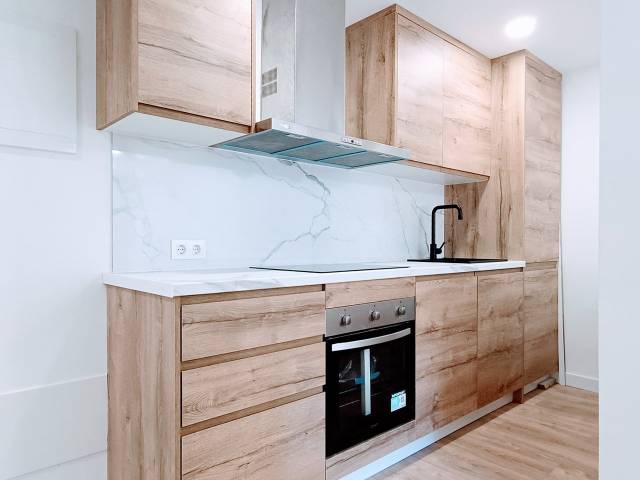 Piso en Alquiler en AGUSTIN RODRIGUEZ BONAT en Opañel