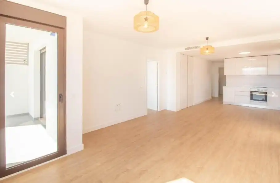 Apartament amb terrassa en venda a Calle NORMA, imagen 5