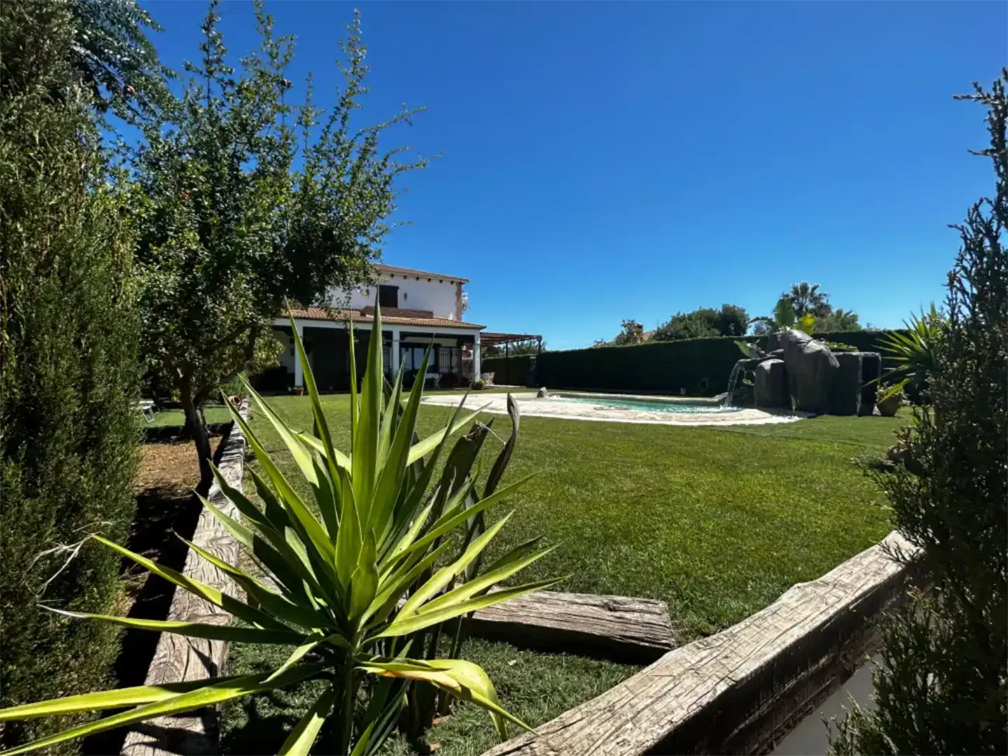 Jardí de Casa o xalet en venda en Setenil de las Bodegas amb Aire condicionat, Piscina i Balcó