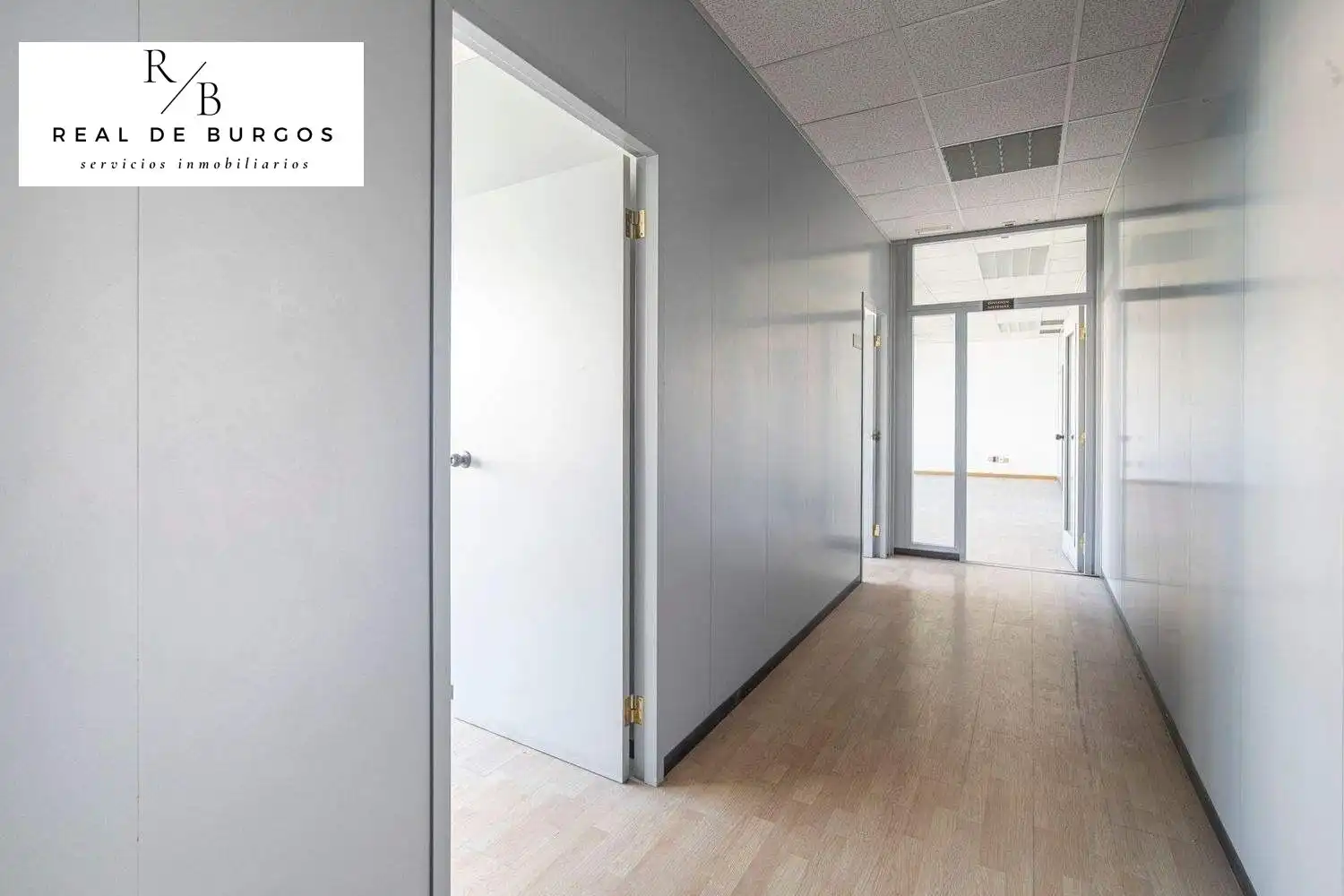 Office for rent in Valladolid  with Air Conditioner and Heating