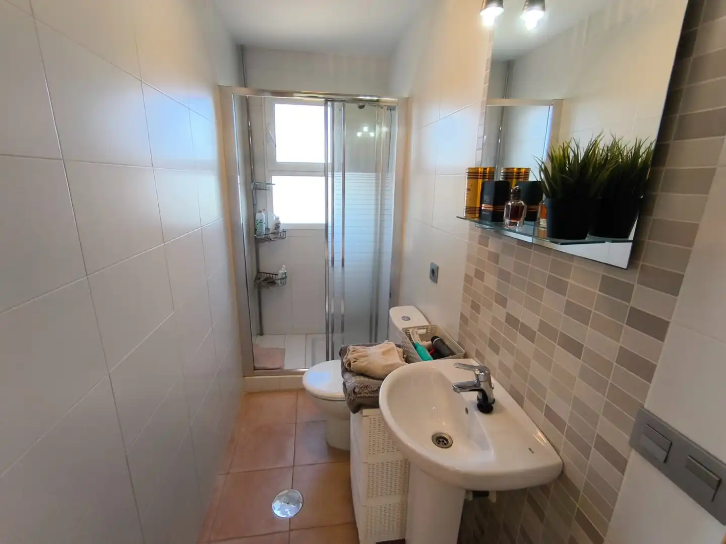 Bathroom of Attic for sale in Cartagena  with Air Conditioner, Heating and Terrace