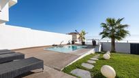 Swimming pool of House or chalet for sale in Albolote  with Air Conditioner, Terrace and Swimming Pool