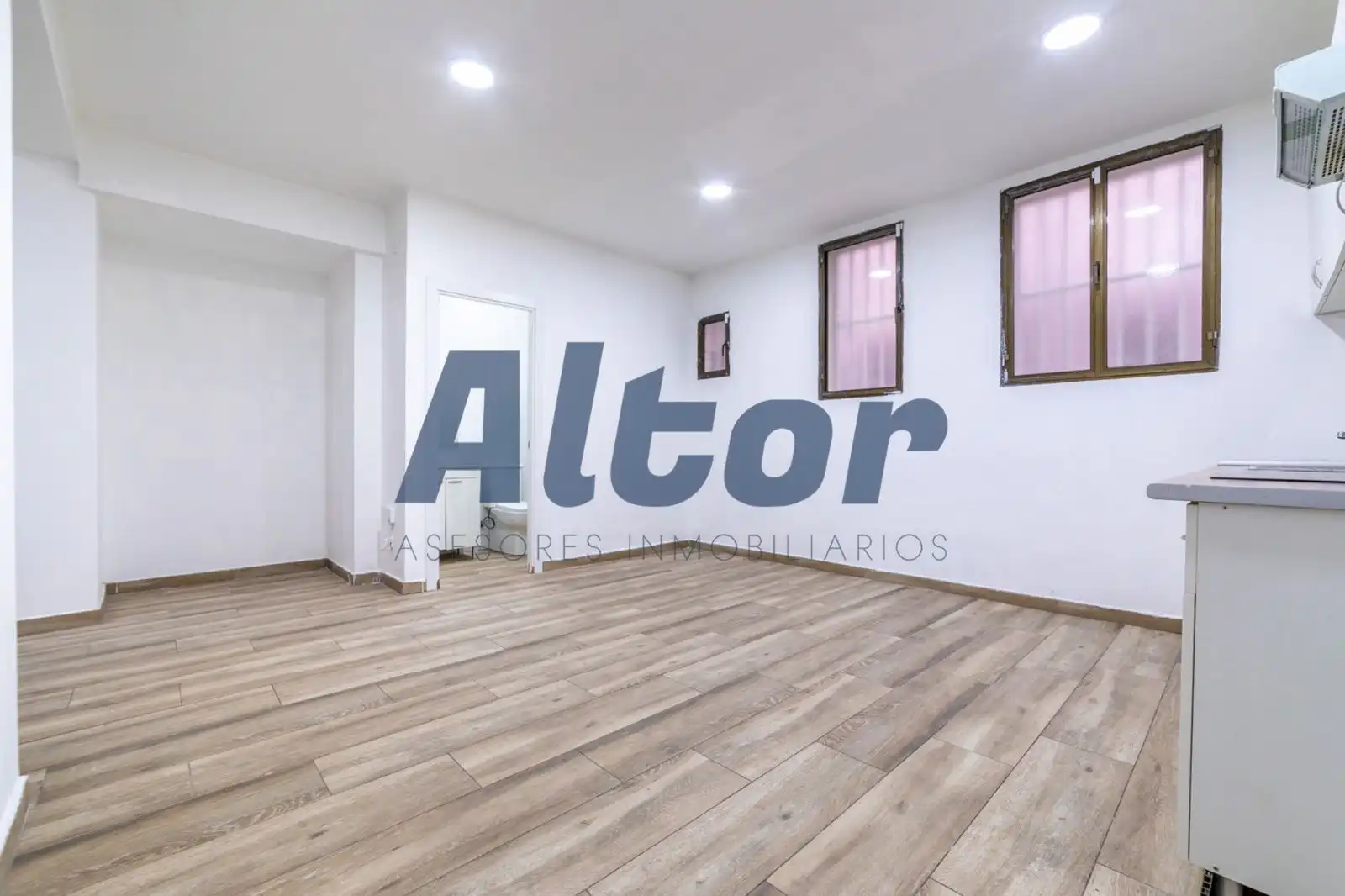 Piso en venta en Madrid con Aire acondicionado y Amueblado