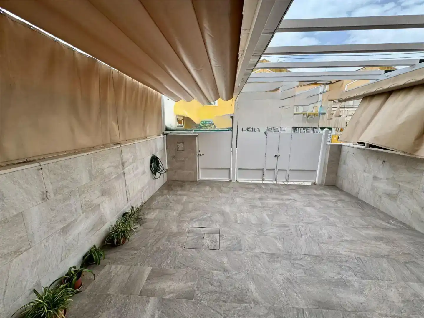 Terrassa de Casa adosada en venda en Andújar amb Aire condicionat i Balcó