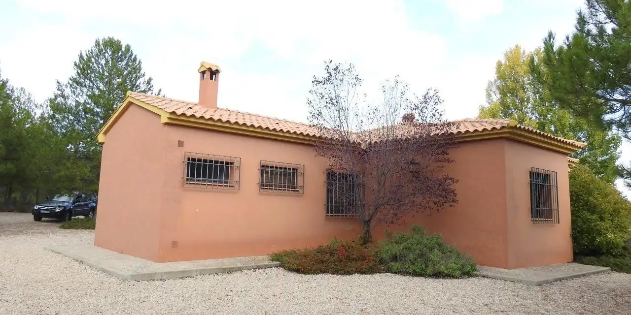 Vista exterior de Finca rústica en venda en Villar de Olalla