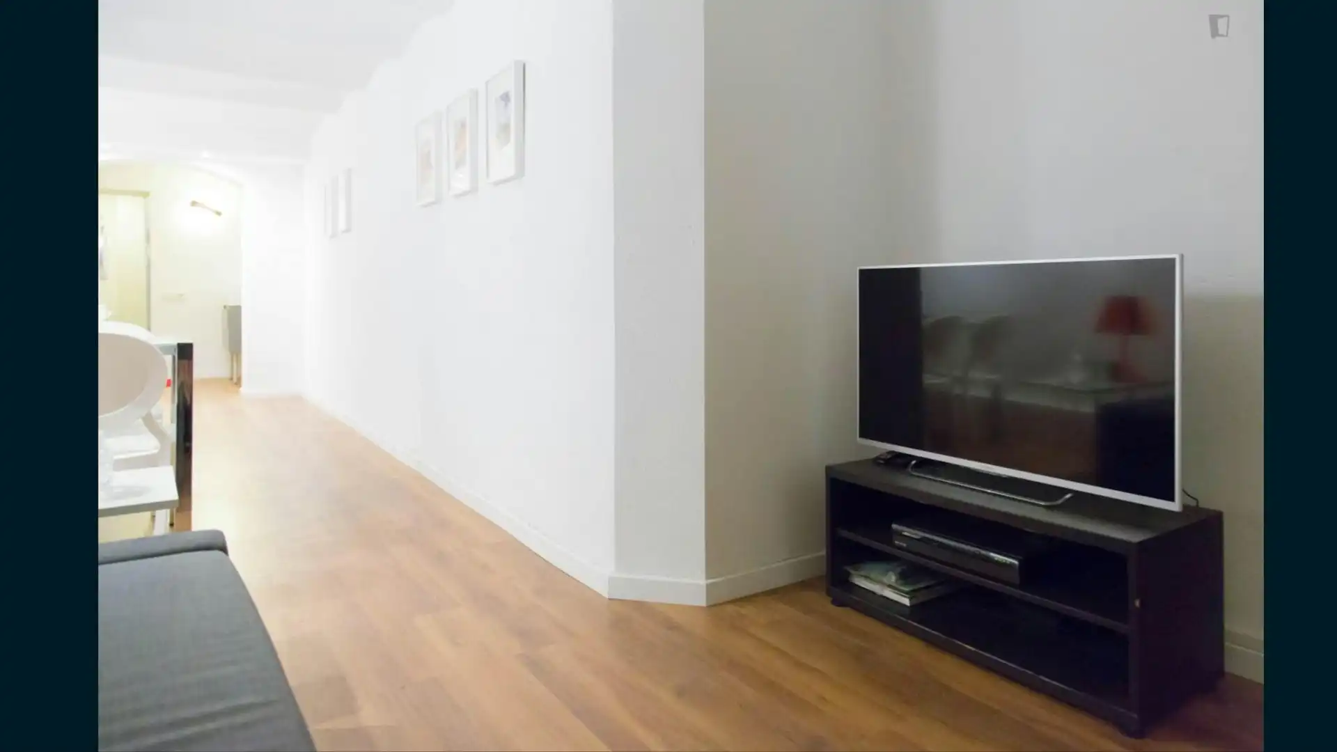 Living room of Flat for rent in Barcelona  with Furnished, Washing machine and TV