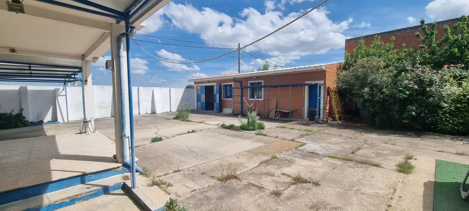 Vista exterior de Finca rústica en venta en Gerindote con Calefacción y Amueblado