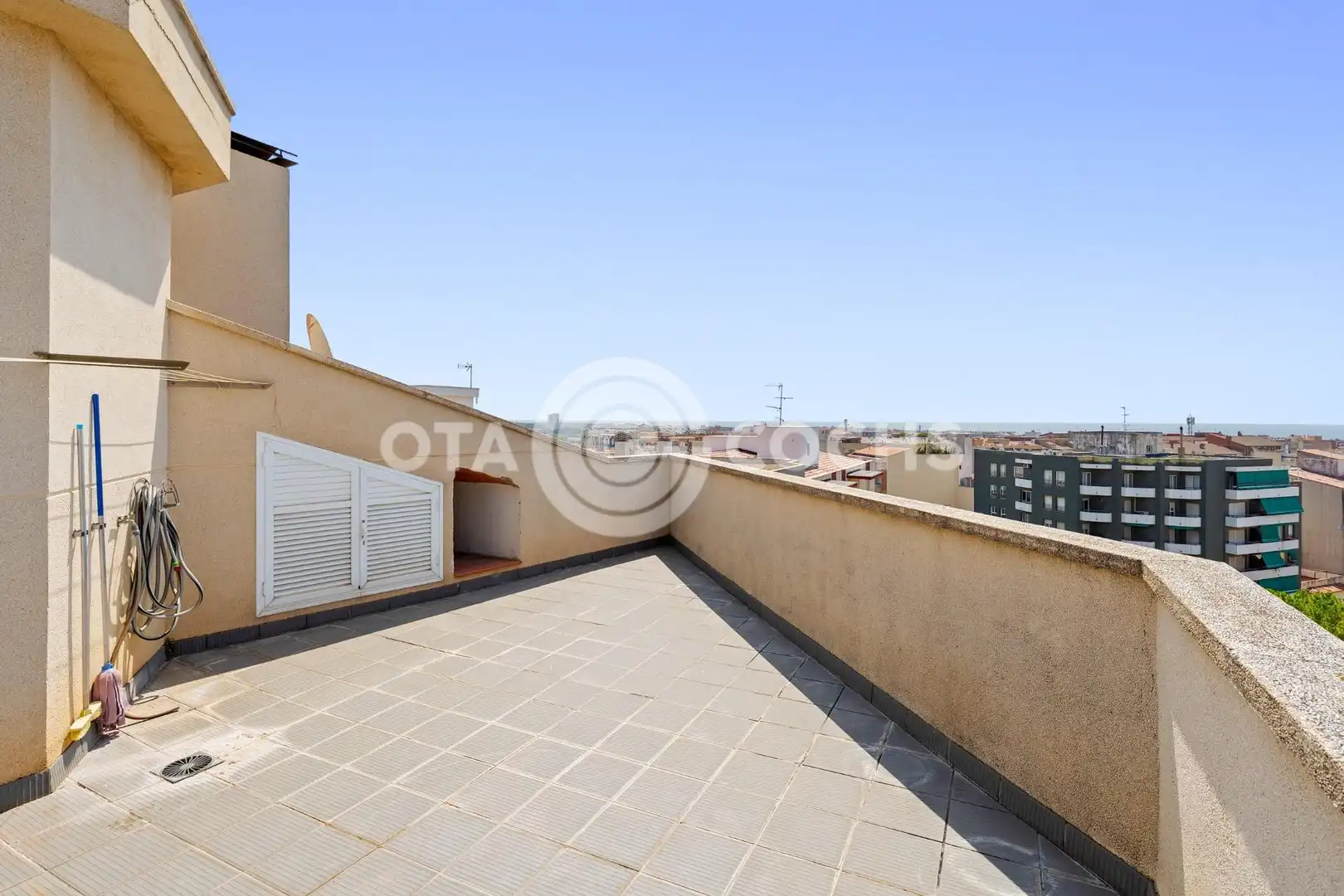 Terrasse von Dachboden zum Verkauf in Cambrils mit Klimaanlage, Heizung und Terrasse