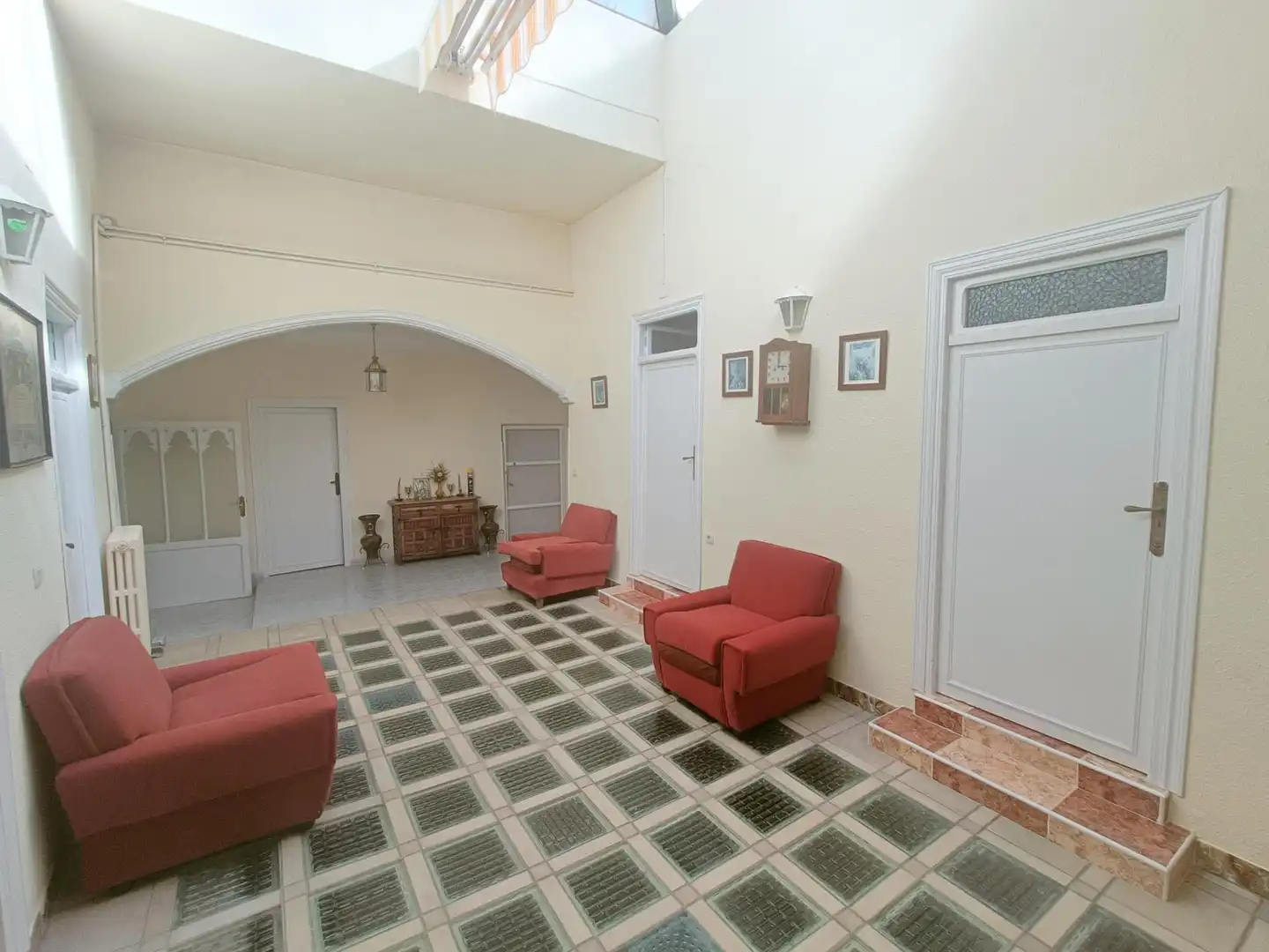 Casa adosada en venta en Villarta de San Juan con Calefacción, Terraza y Balcón