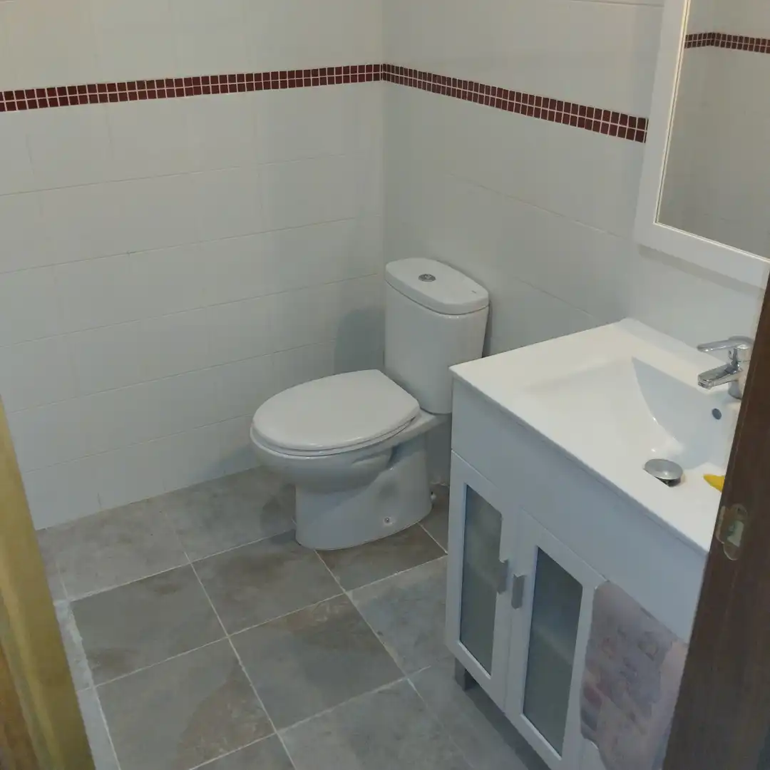 Bany de Casa o xalet en venda en El Escorial amb Calefacció, Jardí privat i Parquet