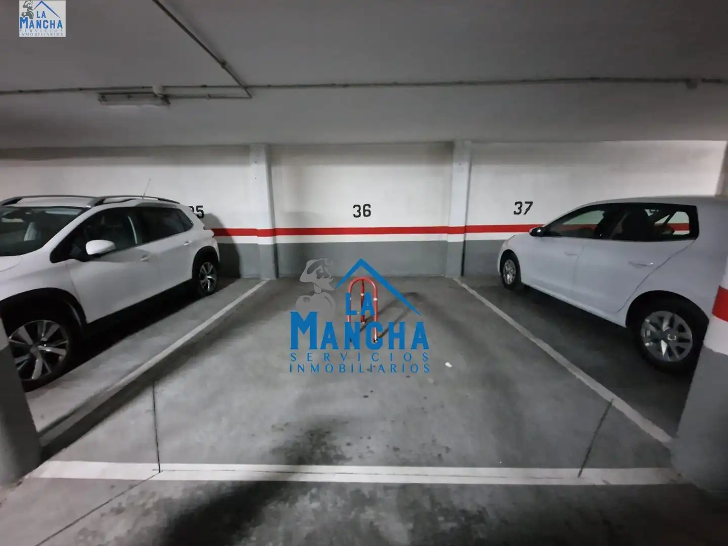 Parkplatz von Garage zum Verkauf in Albacete