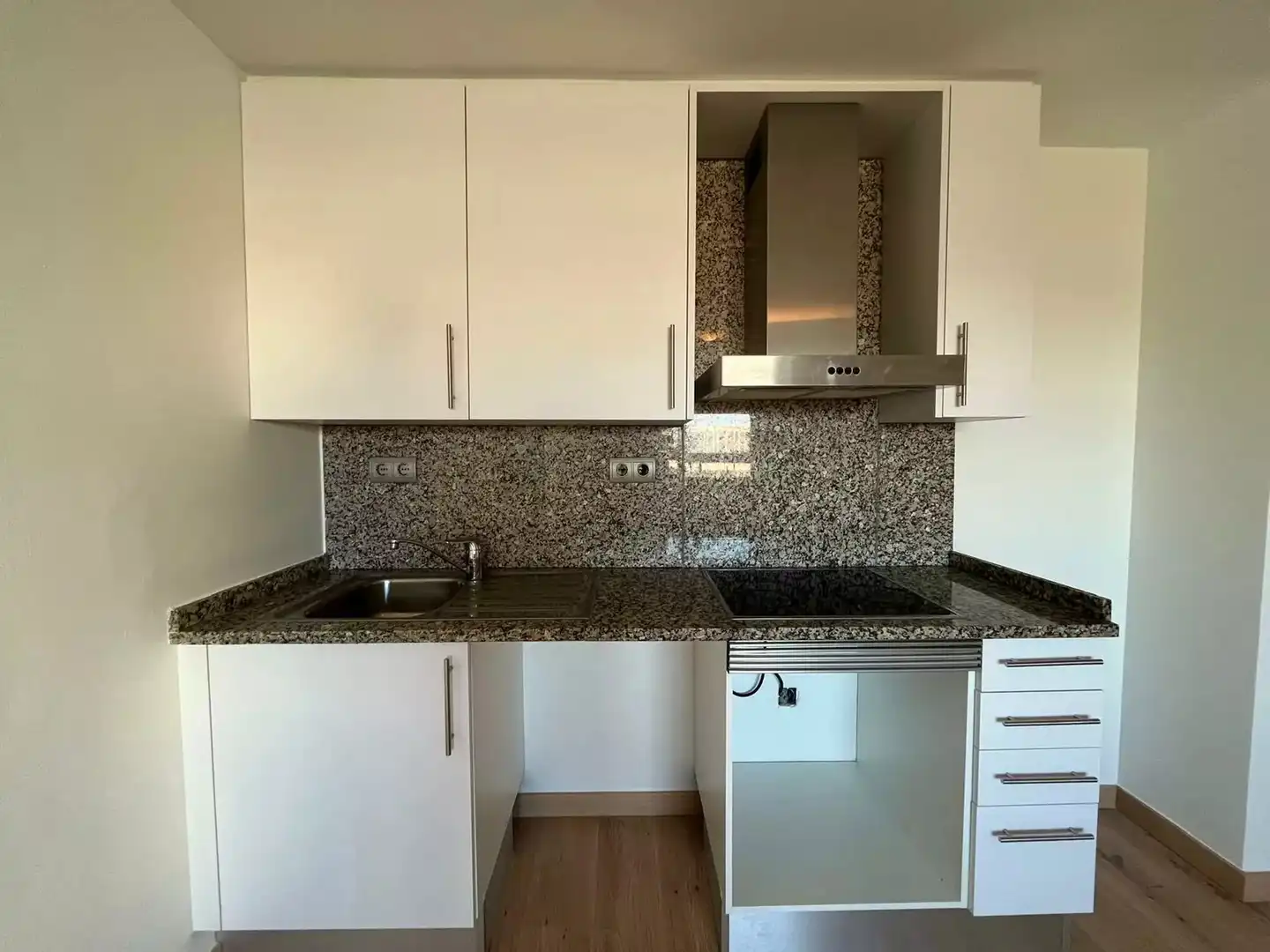 Kitchen of Apartments for sale in Empuriabrava  with Air Conditioner