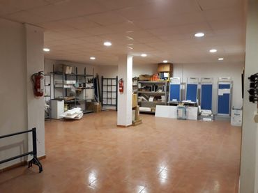 Local comercial en venda a Beiro