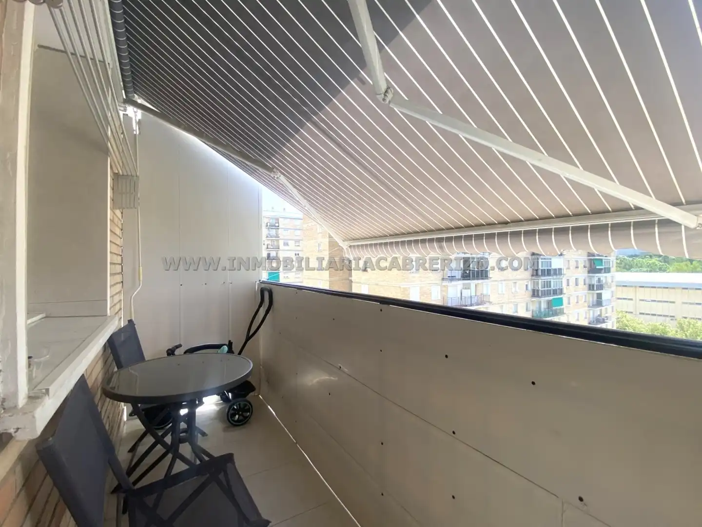 Terraza de Piso en venta en  Pamplona / Iruña con Calefacción, Parquet y Amueblado