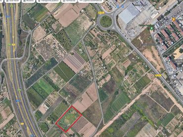 Terreny industrial en venda a Carrer Maria Tarrida 6