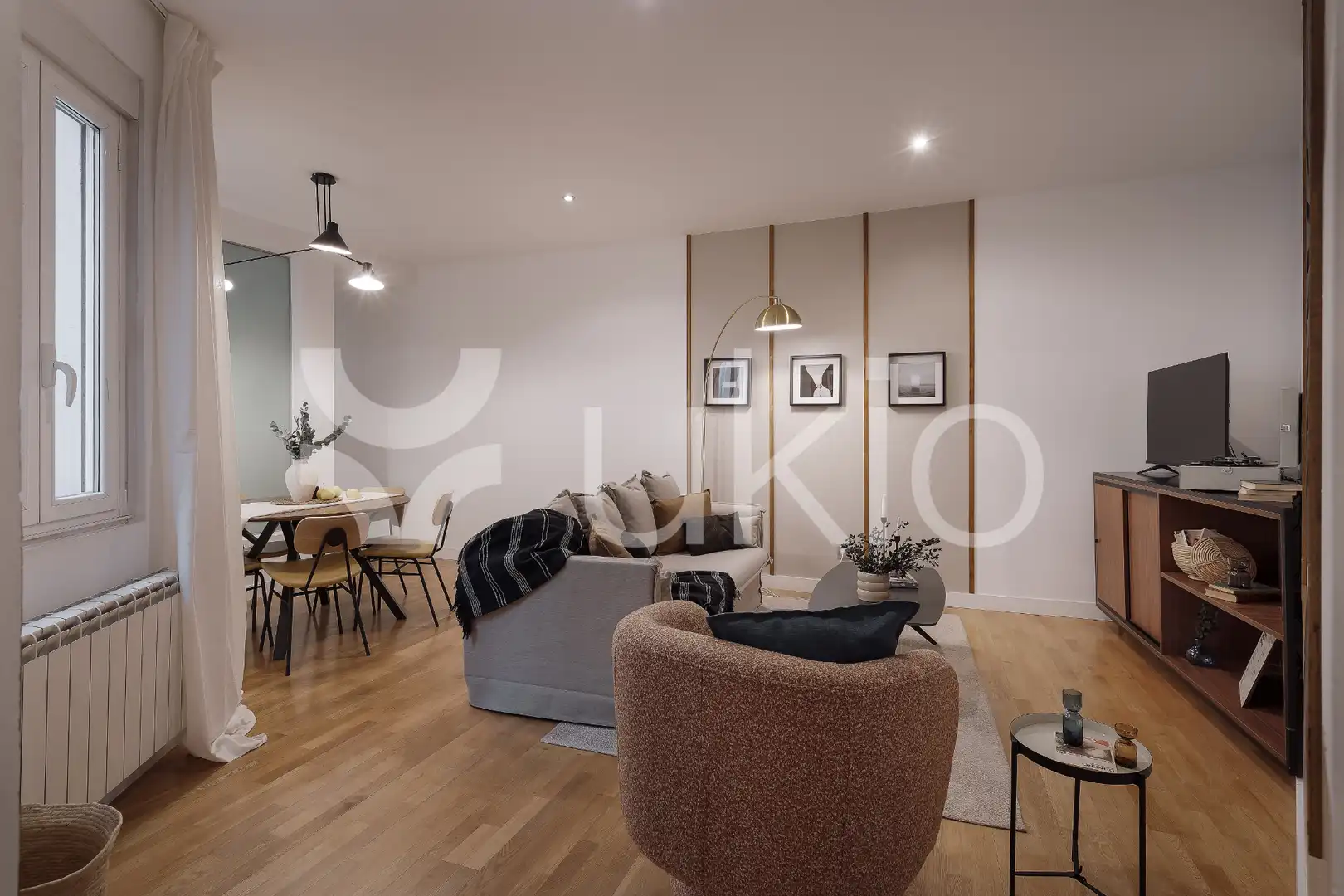 Sala de estar de Apartamento de alquiler en Madrid con Aire acondicionado, Calefacción y Amueblado