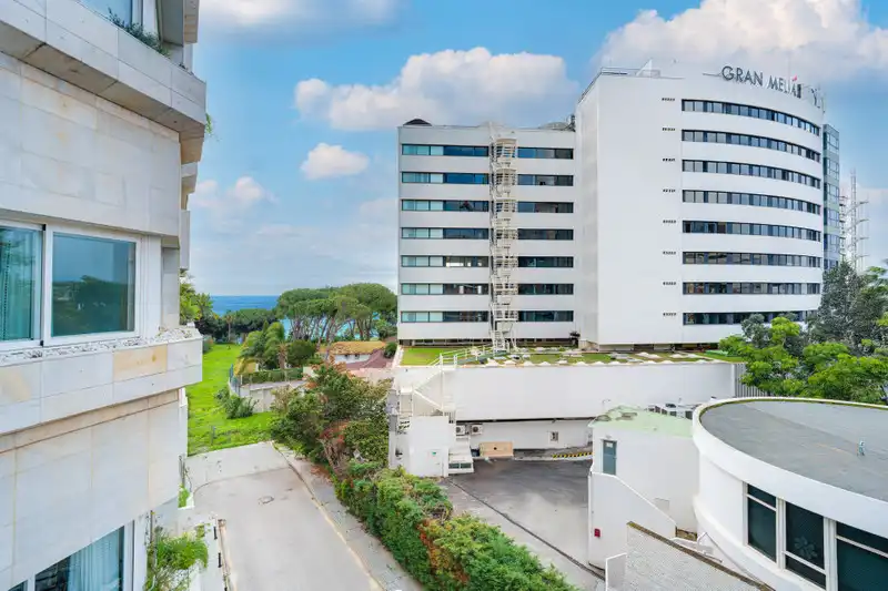Apartament amb piscina en venda a Milla de Oro, imagen 4
