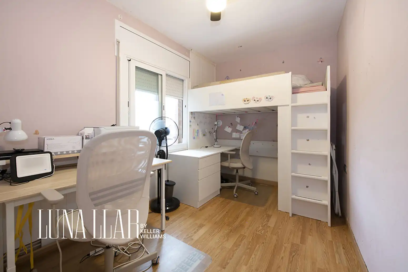 Habitación de Piso en venta en Gavà con Balcón