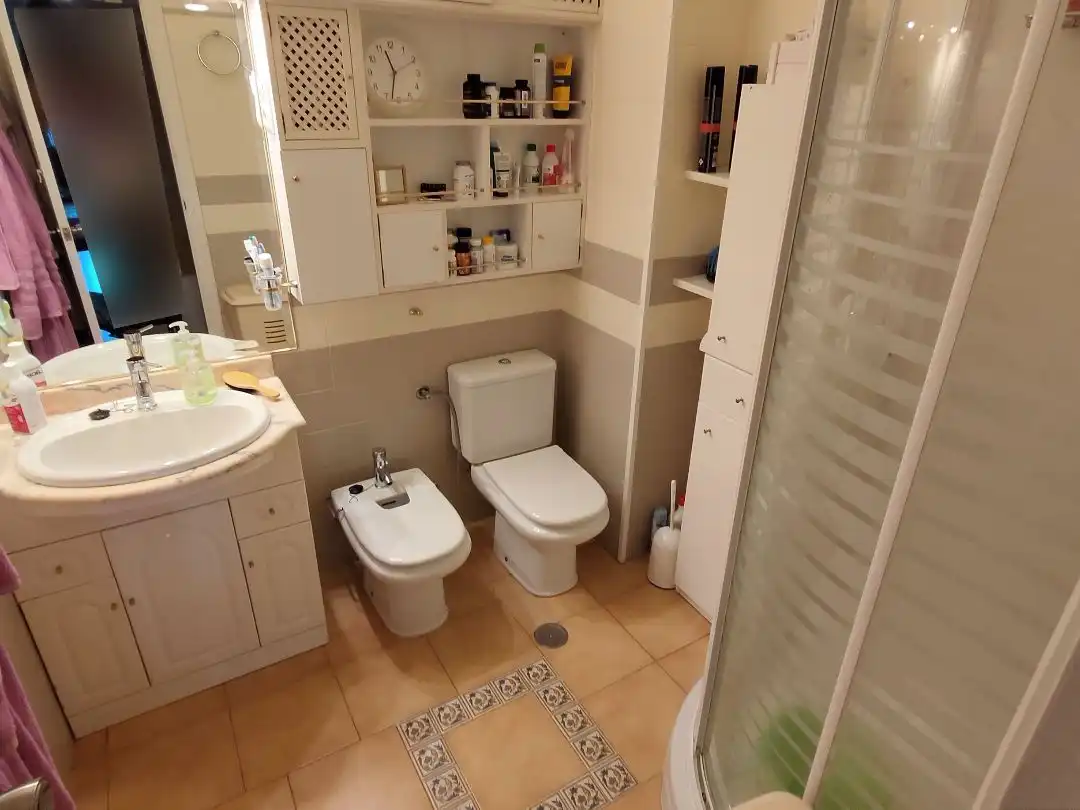 Bathroom of Flat for sale in Sotillo de la Adrada, Ávila