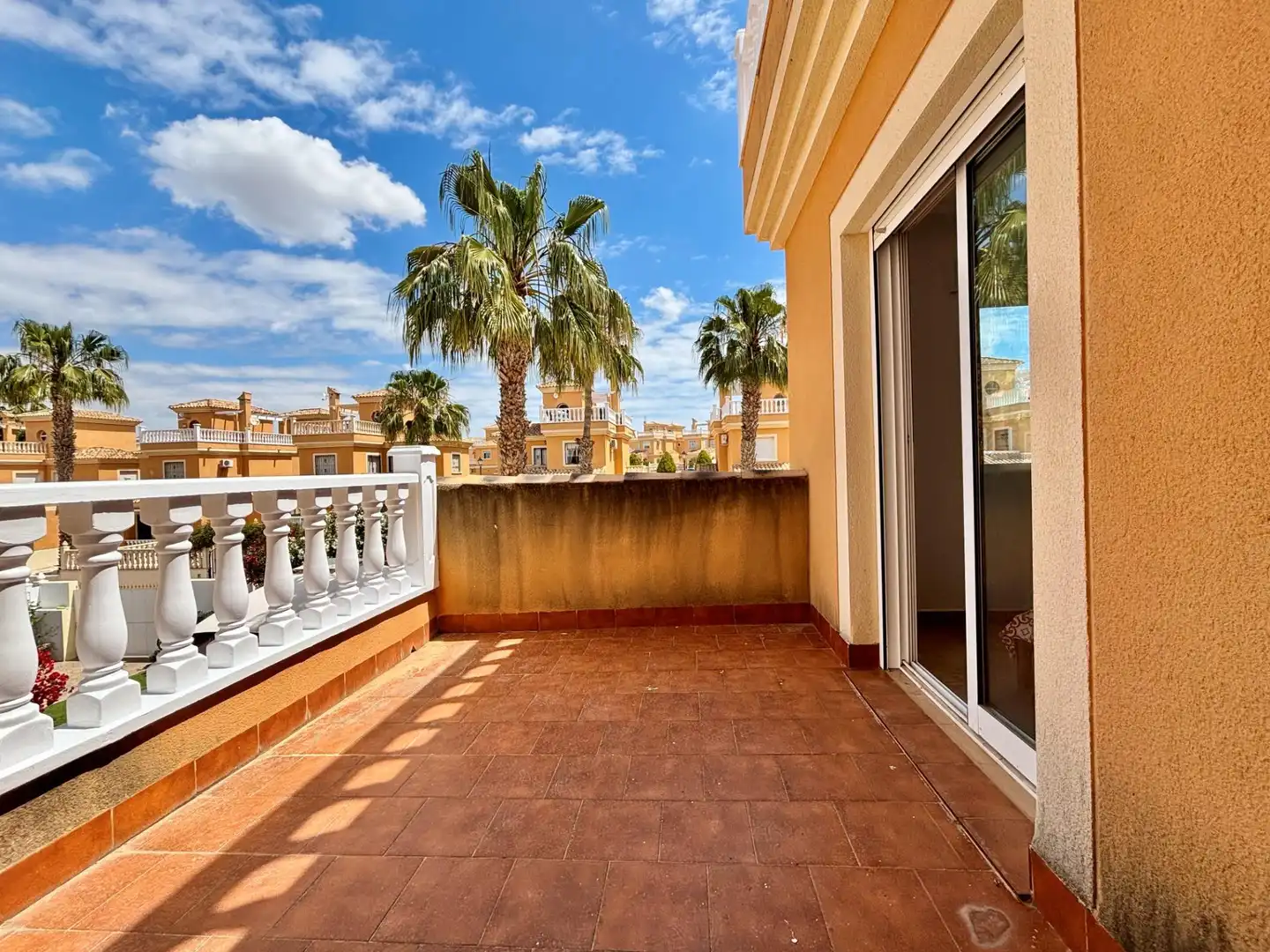Terrassa de Casa o xalet en venda en Algorfa amb Jardí privat, Terrassa i Moblat