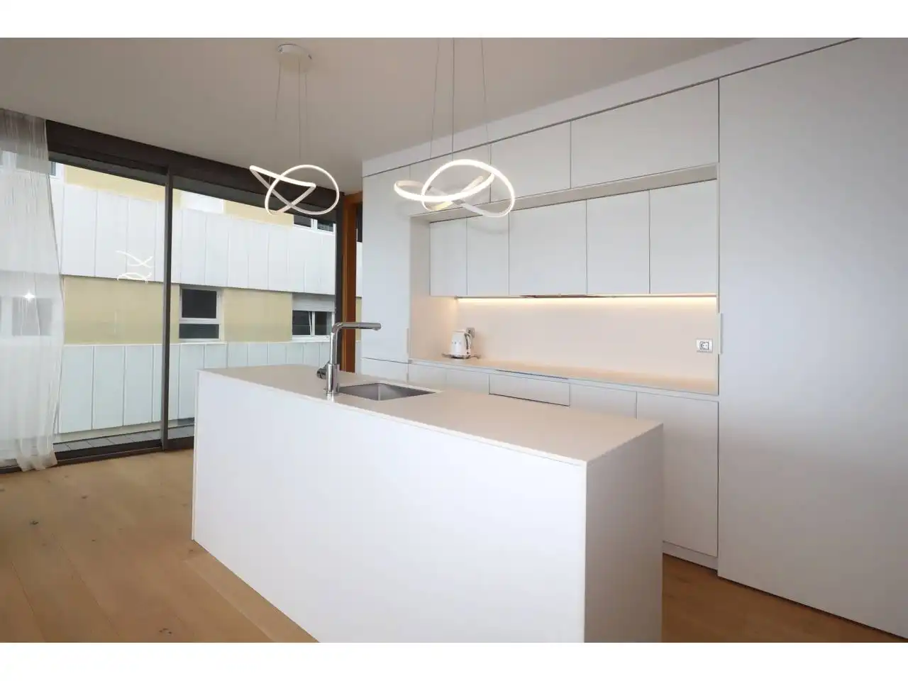 Wohnung mit Terrasse zum Verkauf in Calle Pintor Huguet 2, imagen 4
