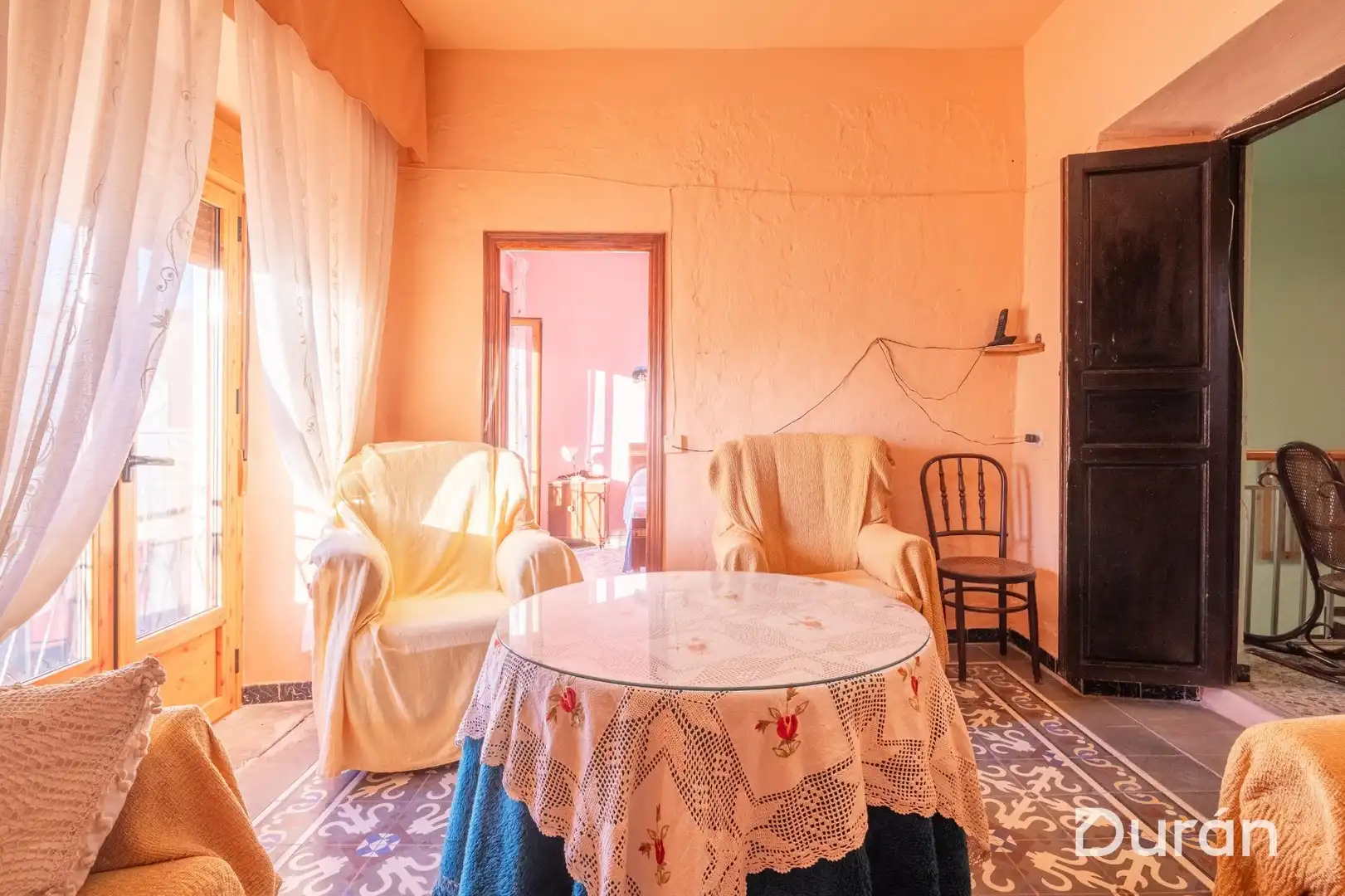 Sala d'estar de Finca rústica en venda en Alcolea amb Aire condicionat, Jardí privat i Traster