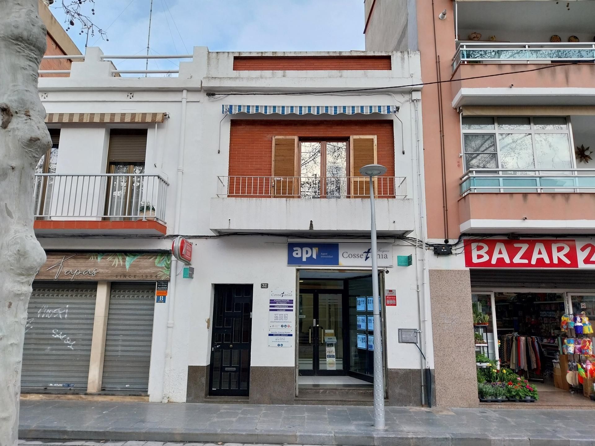 Vista exterior de Dúplex en venda en Calafell amb Aire condicionat, Terrassa i Balcó