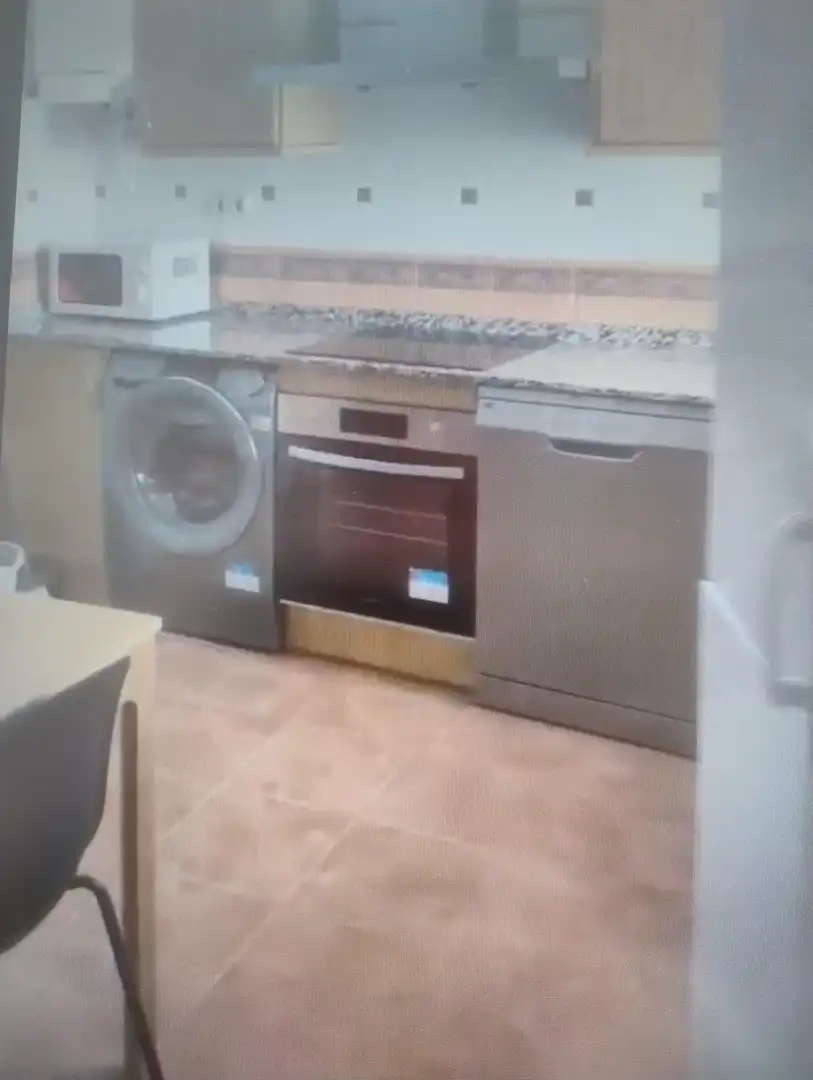 Cocina de Piso en venta en Ciudad Real con Calefacción, Terraza y Amueblado