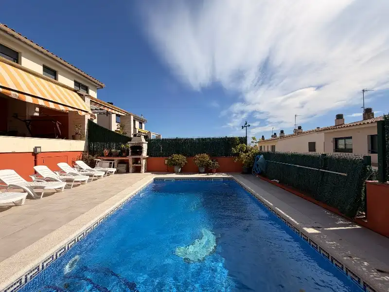 Casa adosada en venda a Carrer de la Font dels Canyers, Sant Joan - Vilarromà