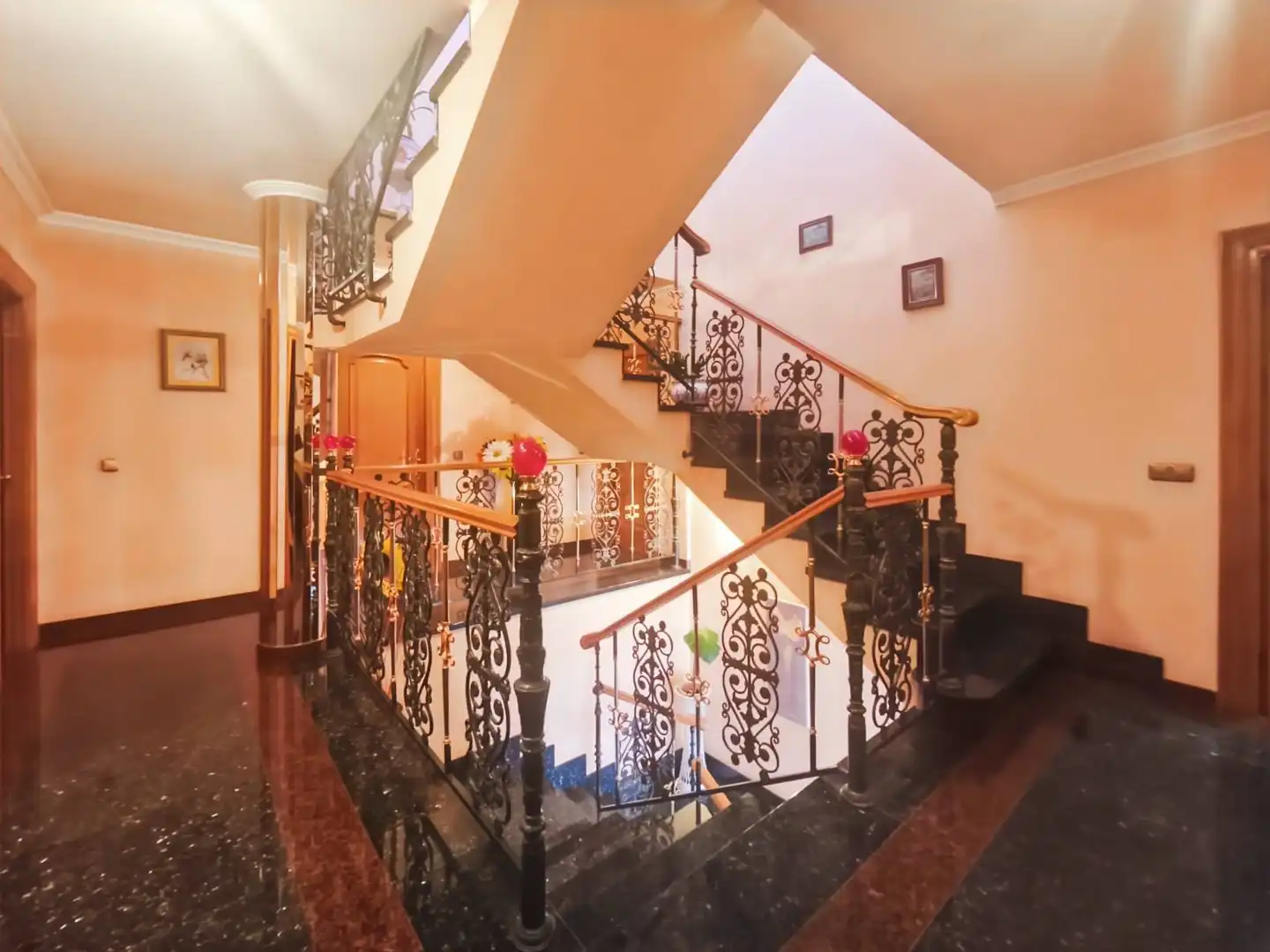 Detached house with pool for sale in Roquetas de Mar ciudad, imagen 2