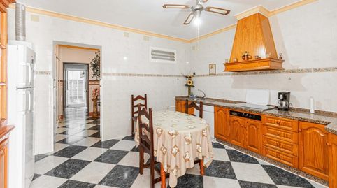 Foto 5 de Casa adosada en venda a Palomar, El Coronil, Sevilla