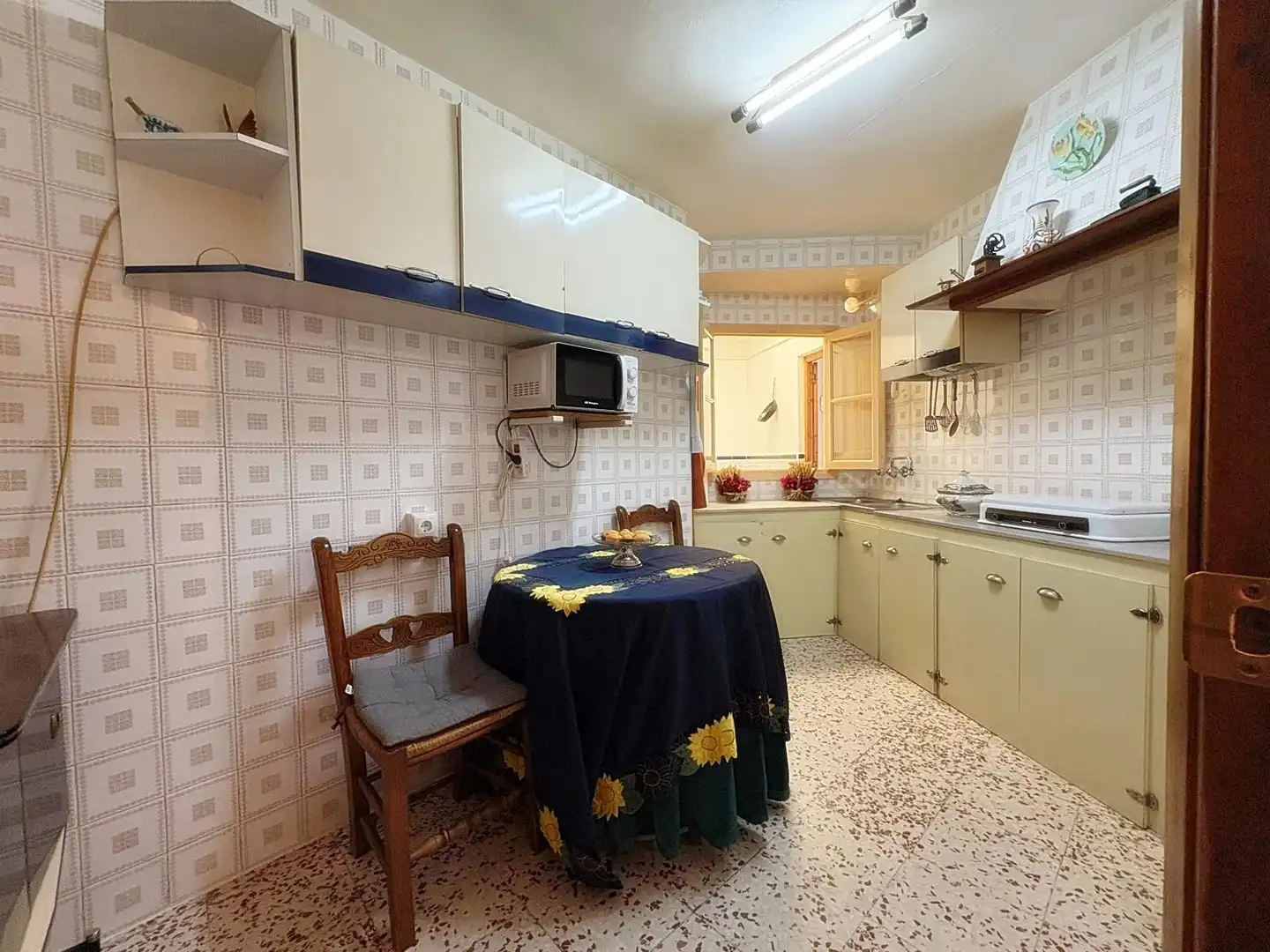 Cocina de Finca rústica en venta en Yunquera con Jardín privado, Terraza y Balcón