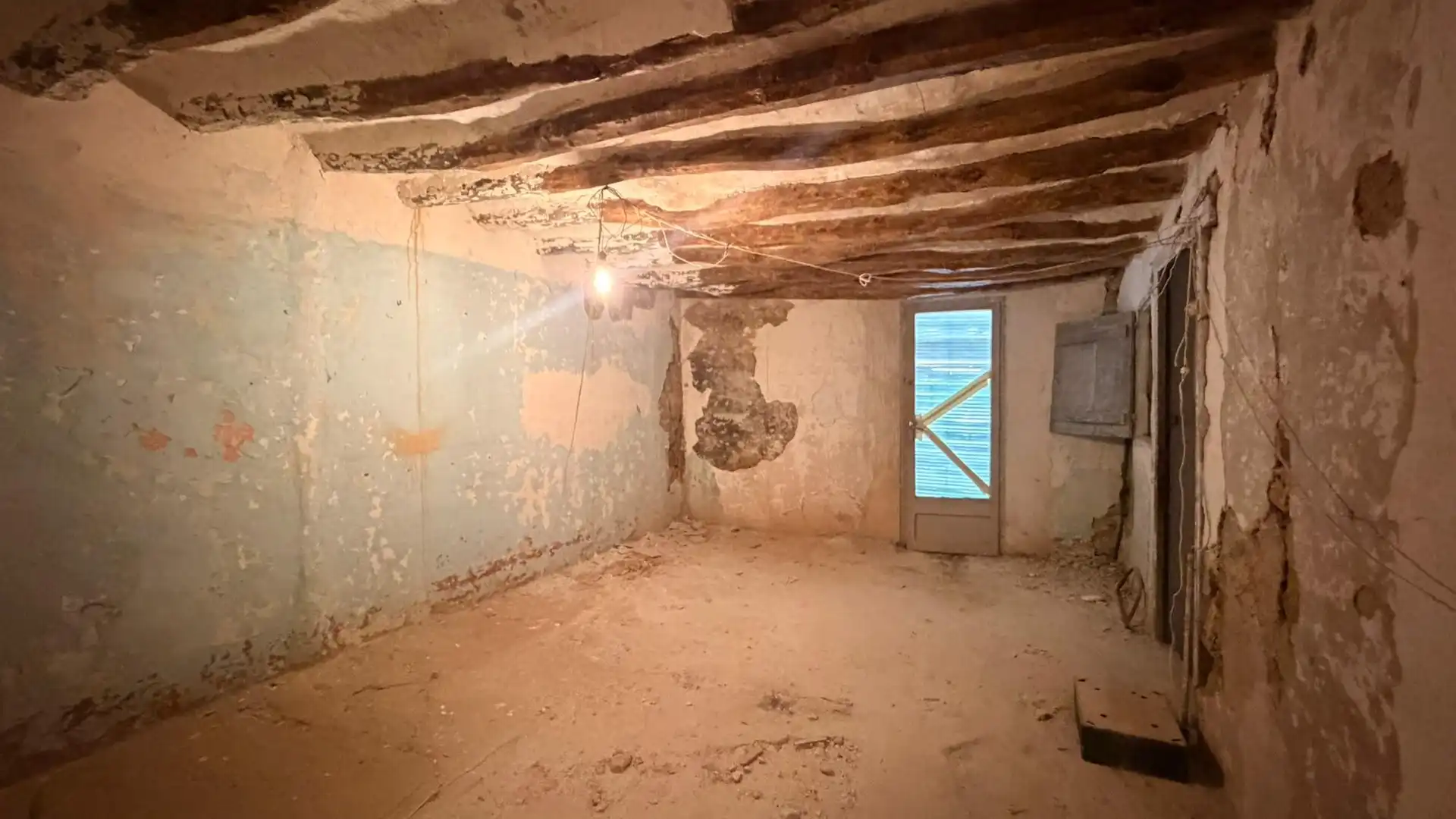 Casa aparellada amb jardí en venda a Ontiñena, imagen 12
