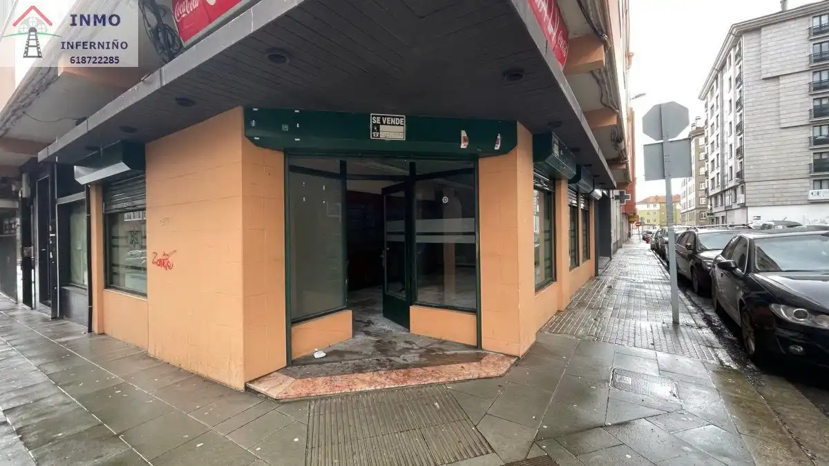 Local comercial en venta en Plaza de España
