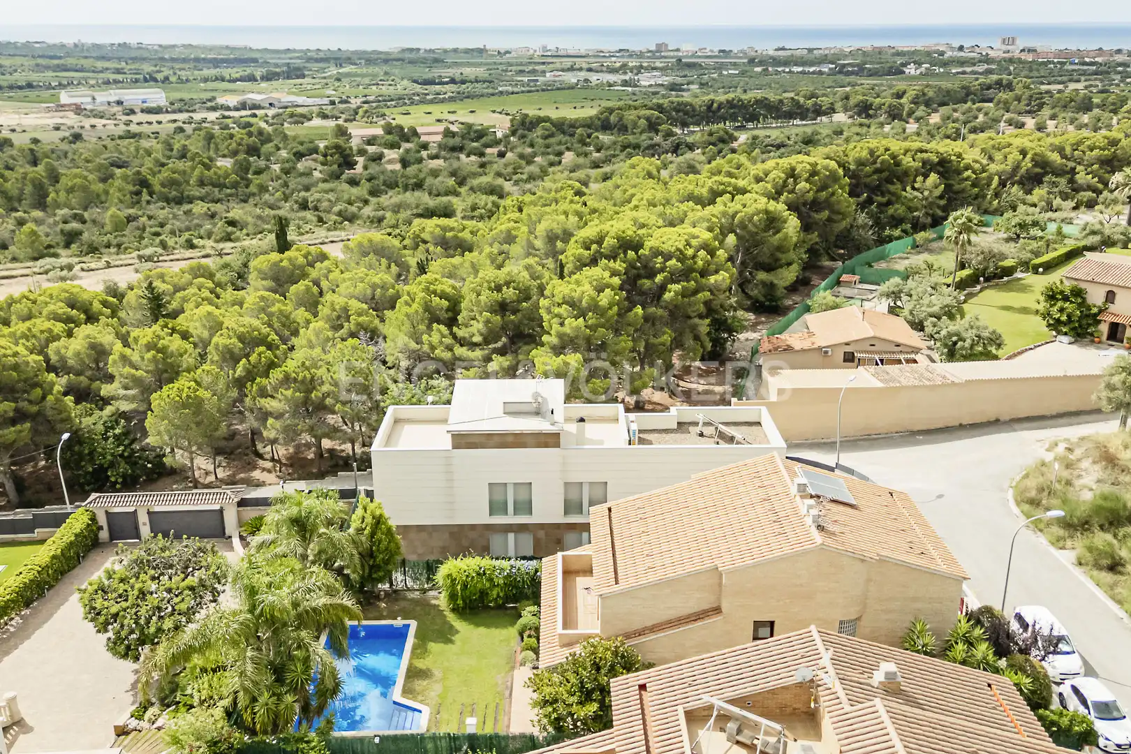 Vista exterior de Casa o chalet en venta en El Vendrell con Aire acondicionado, Calefacción y Jardín privado