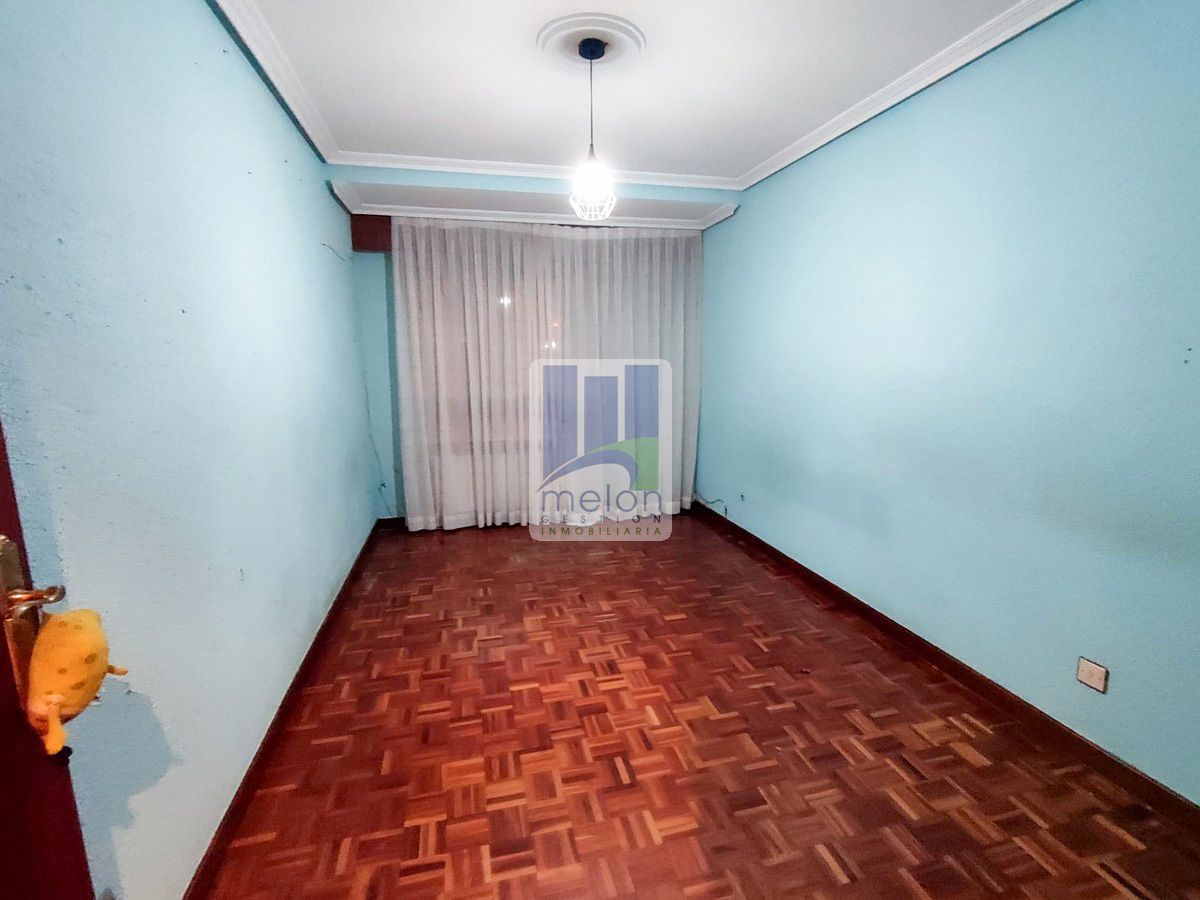 Habitación de Piso en venta en Burgos Capital con Trastero