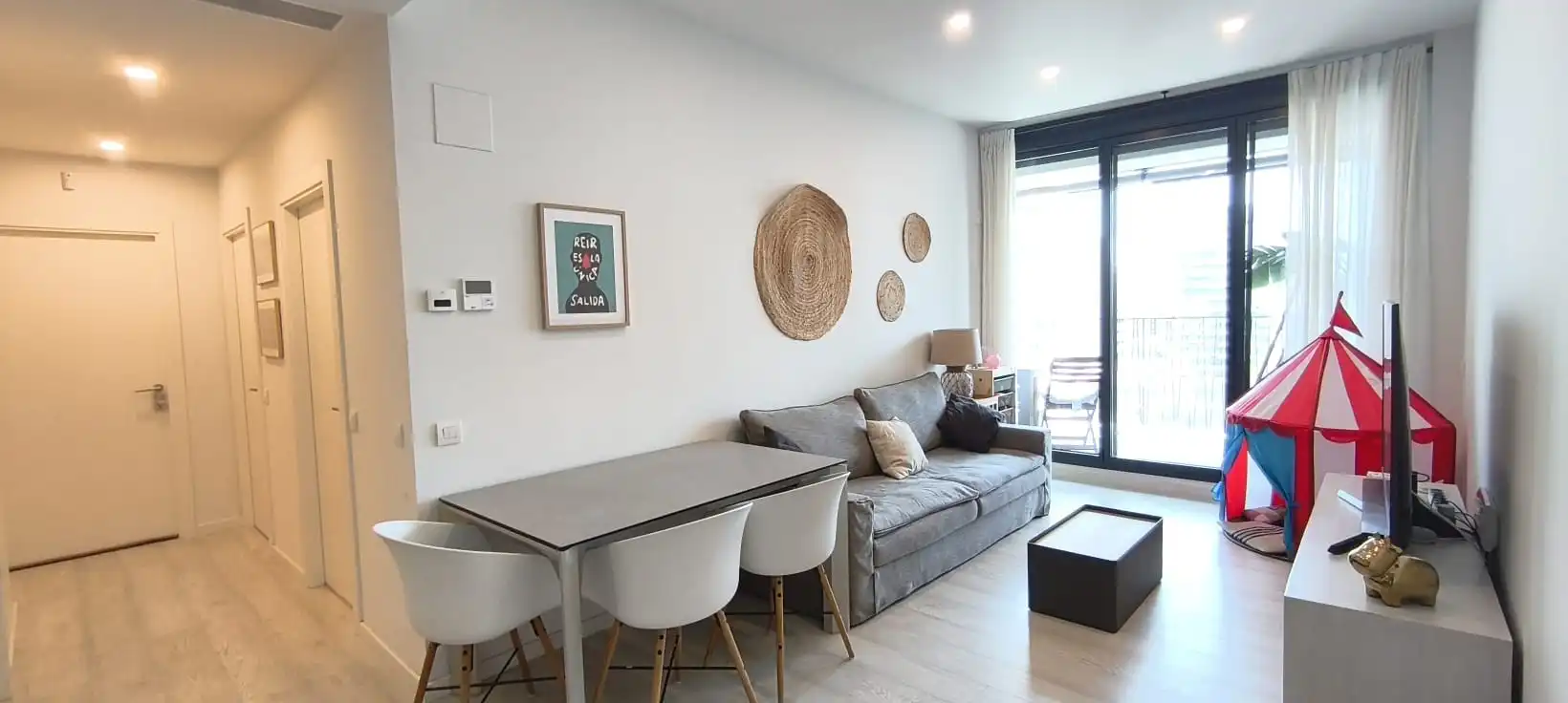 Wohnzimmer von Wohnung zum Verkauf in L'Hospitalet de Llobregat mit Klimaanlage, Heizung und Parkett