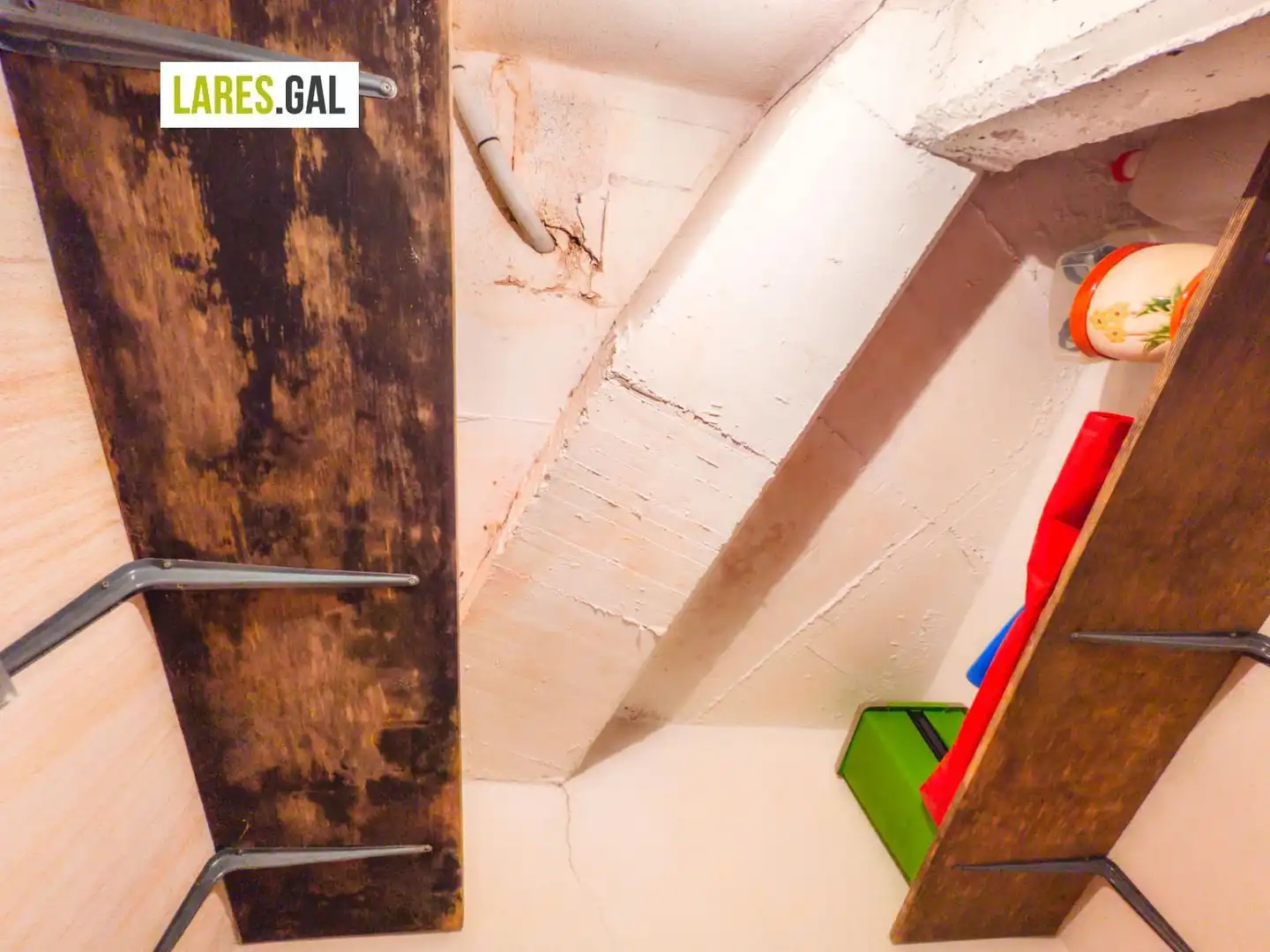 Storage room for sale in Coiro