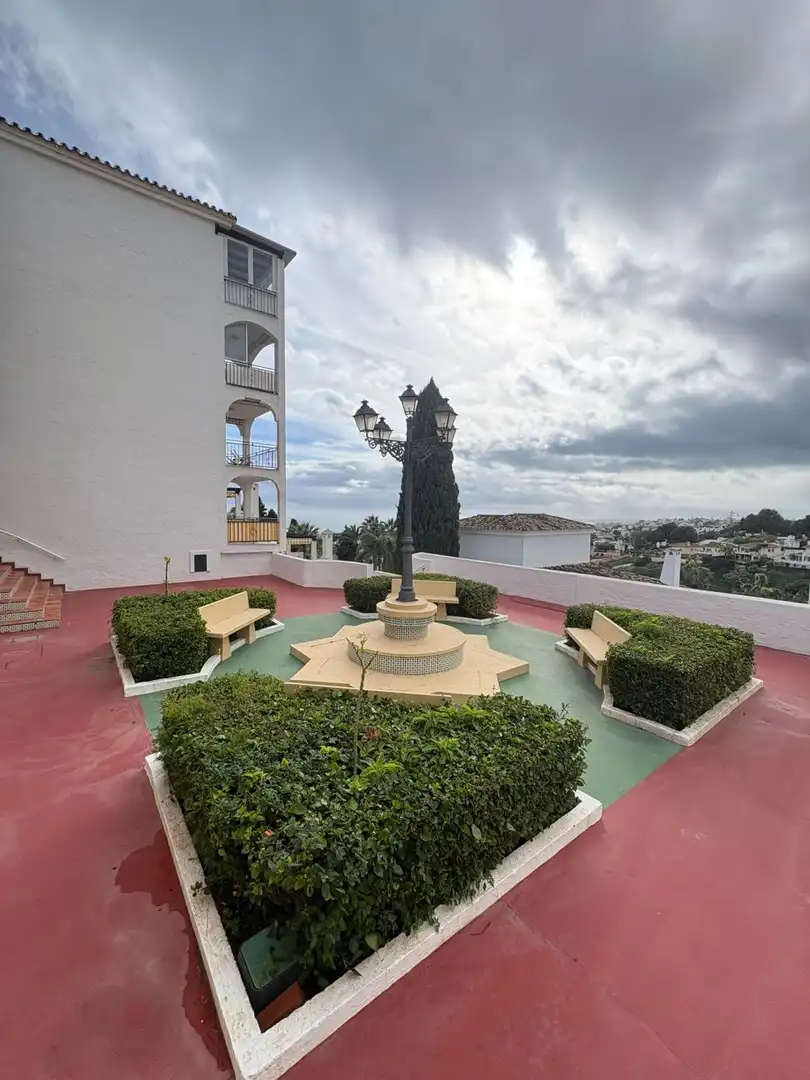 Terrassa de Dúplex en venda en Mijas amb Calefacció, Terrassa i Piscina comunitària