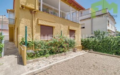 Vista exterior de Casa o xalet en venda en El Masnou amb Terrassa