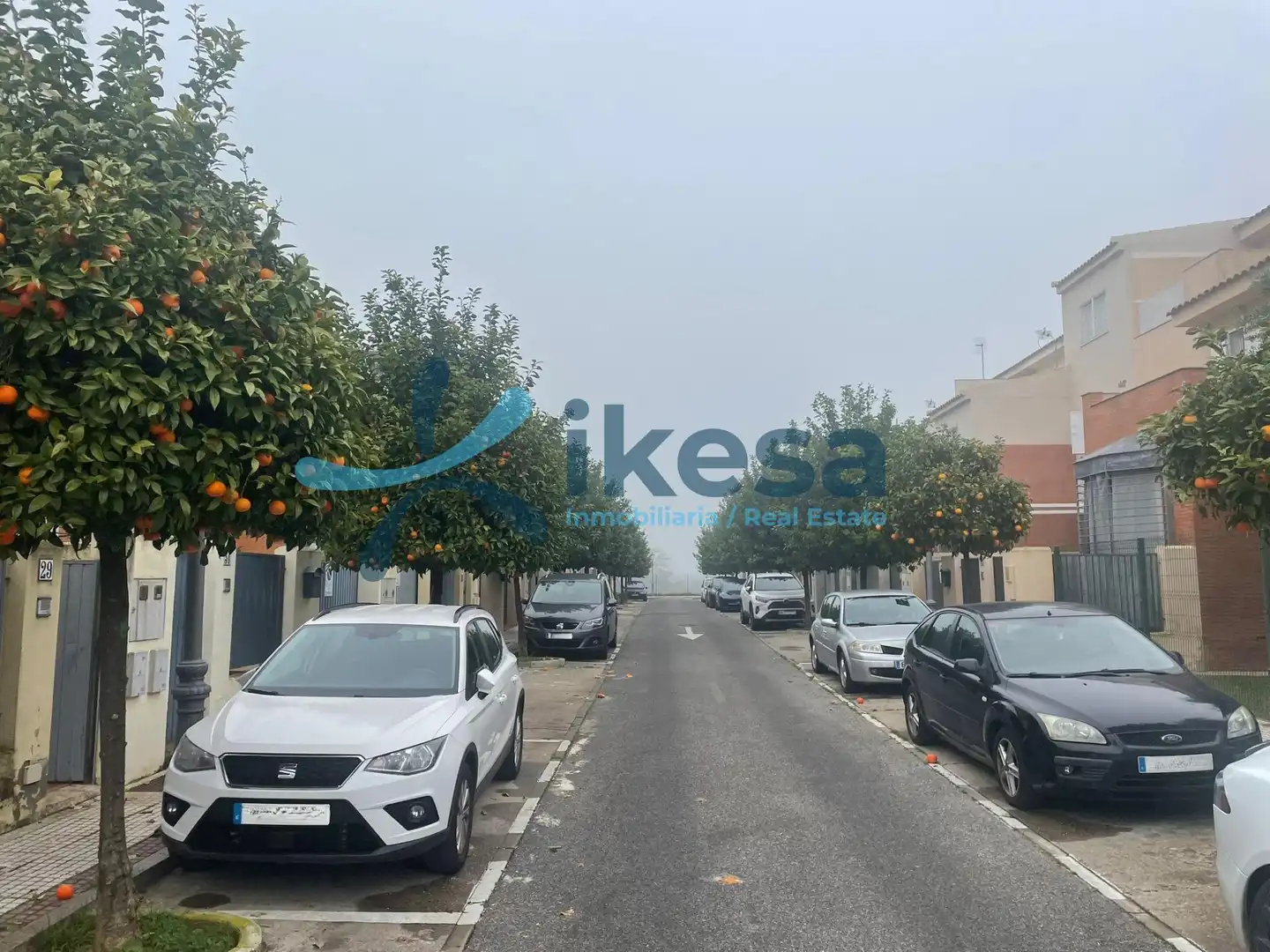 Vista exterior de Casa adosada en venta en Castilleja de la Cuesta con Aire acondicionado