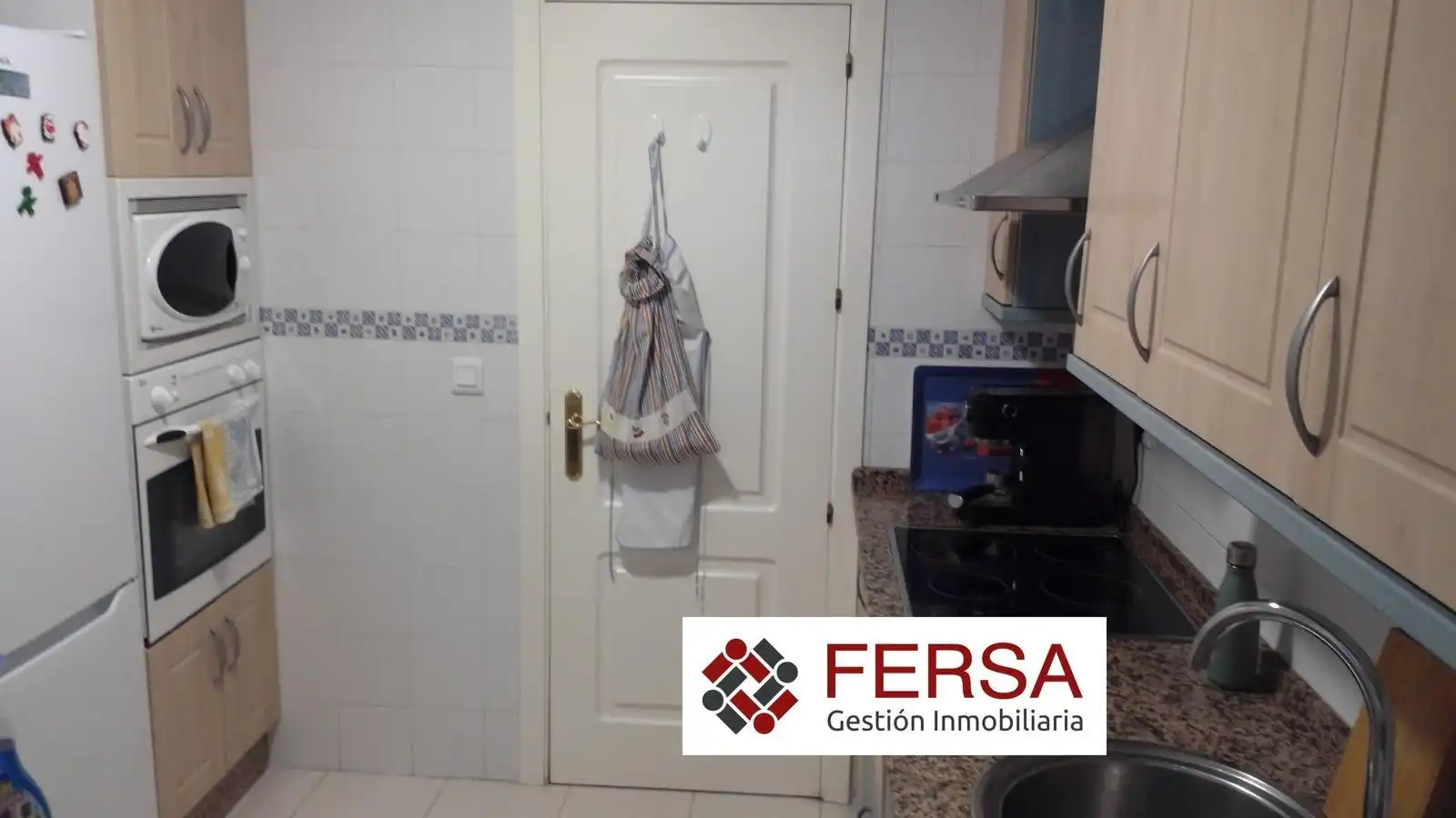 Cuina de Apartament en venda en El Puerto de Santa María amb Aire condicionat, Calefacció i Terrassa