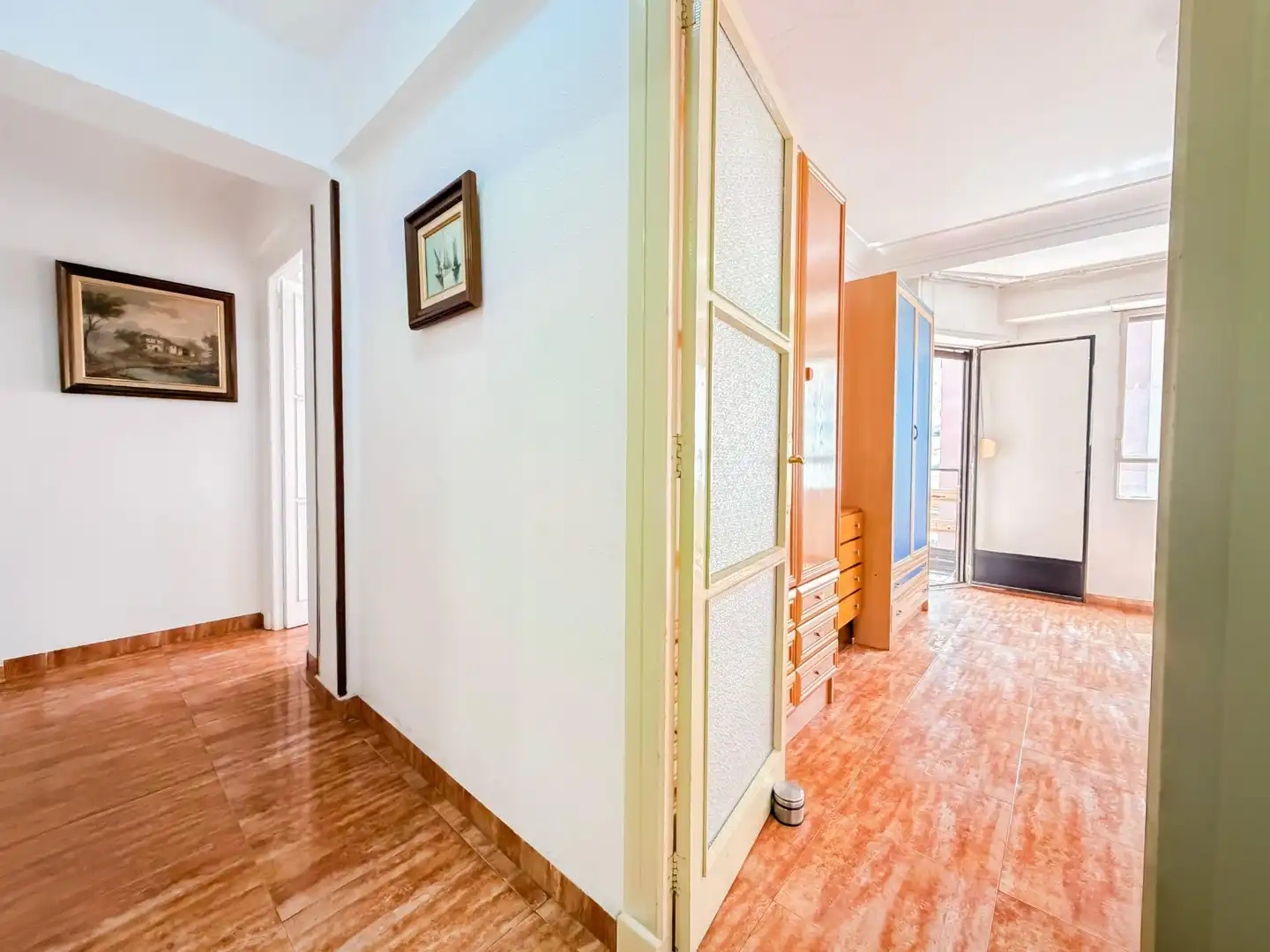 Piso en venta en Burjassot con Balcón