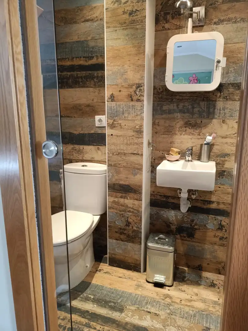 Bathroom of Detached homes for sale in Marina de Cudeyo  with Heating, Private garden and Parquet flooring